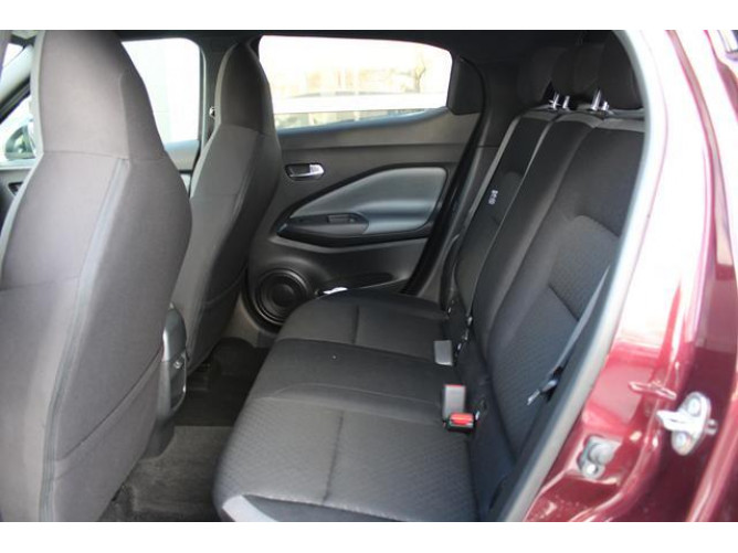 Nissan Juke 1.0 DIG-T DCT 