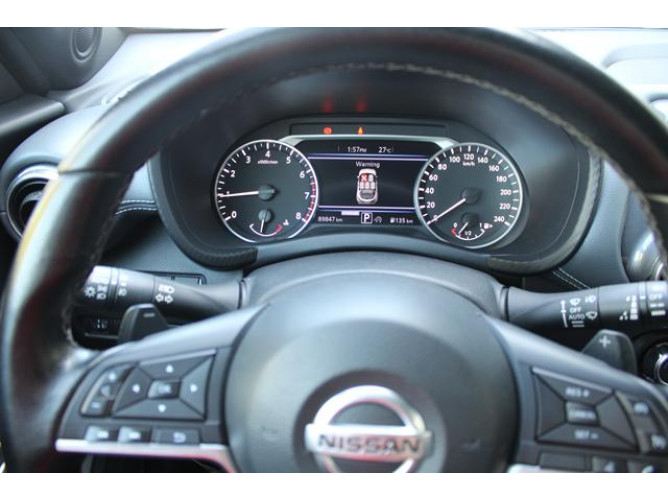 Nissan Juke 1.0 DIG-T DCT 