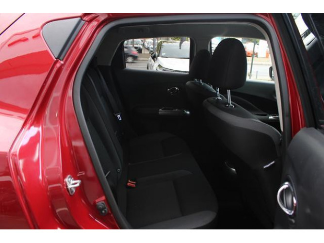 Nissan Juke 1.6 N-TEC CVT 