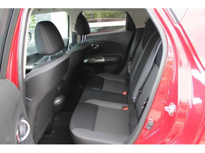 Nissan Juke 1.6 N-TEC CVT 