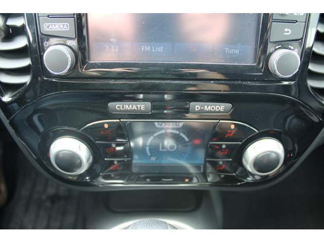 Nissan Juke 1.6 N-TEC CVT 