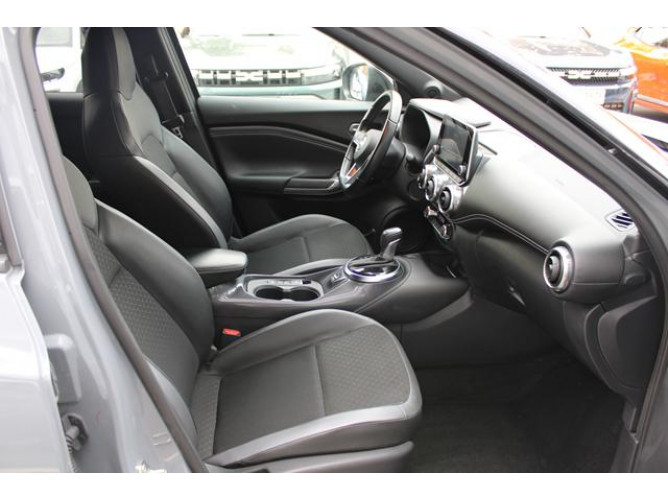 Nissan Juke 1.6 Hybrid DCT 