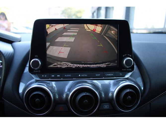 Nissan Juke 1.6 Hybrid DCT 