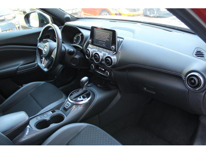 Nissan Juke 1.6 Hybrid DCT 