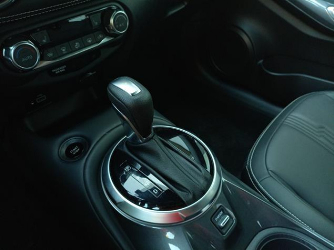Nissan Juke 1.6 TEKNA Hibrid 