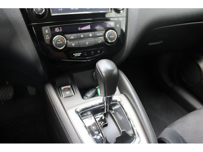 Nissan Qashqai 1.6 DCI 360 PLUS X-T 