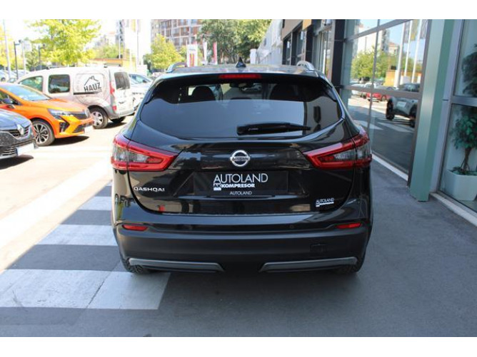 Nissan Qashqai 1.2 N-CONNECTA 