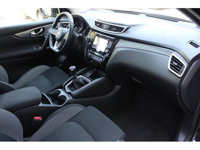 Nissan Qashqai 1.2 N-CONNECTA 