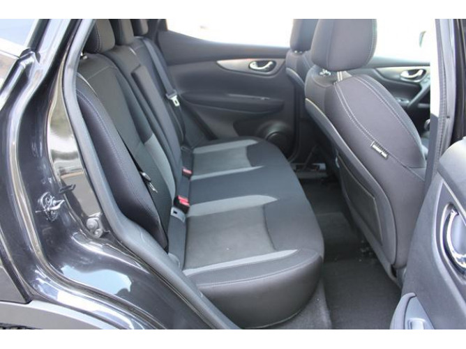 Nissan Qashqai 1.2 N-CONNECTA 