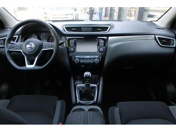 Nissan Qashqai 1.2 N-CONNECTA 