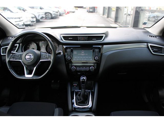 Nissan Qashqai 1.3 tCe CVT 