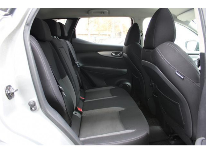 Nissan Qashqai 1.3 tCe EDC 