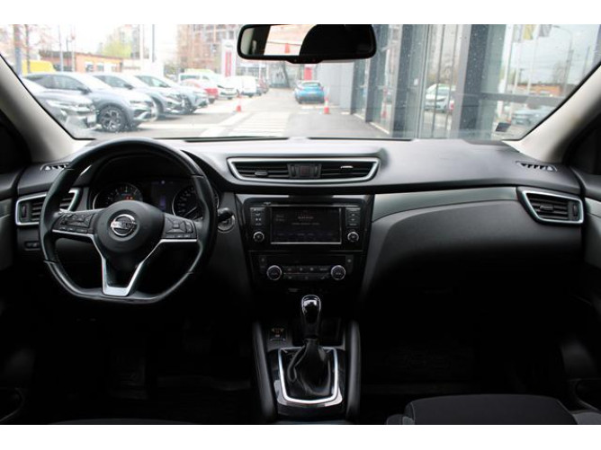 Nissan Qashqai 1.3 tCe EDC 