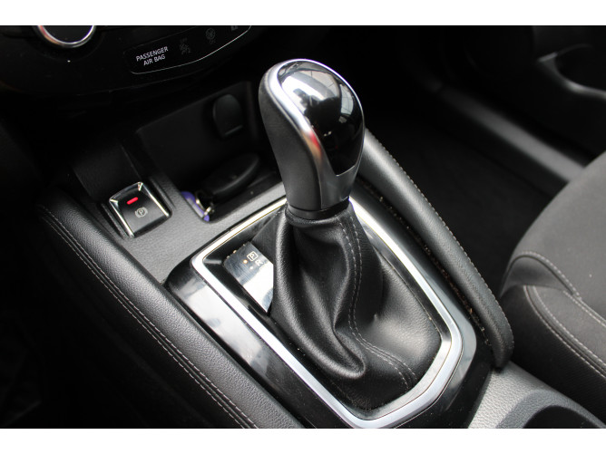 Nissan Qashqai 1.3 tCe EDC 