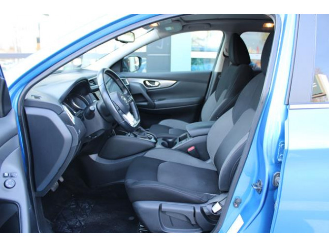 Nissan Qashqai 1.3 N-Connecta EDC 