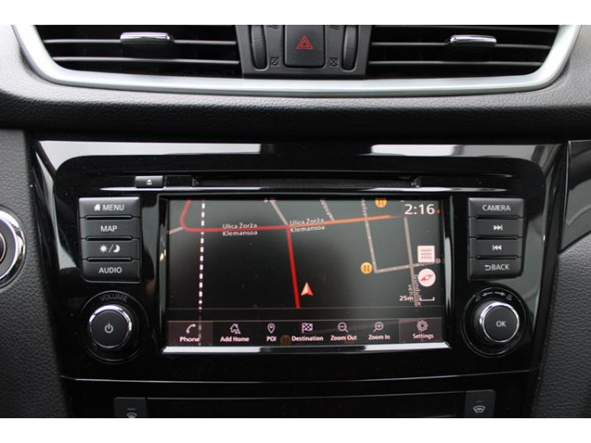 Nissan Qashqai 1.3 tCe 