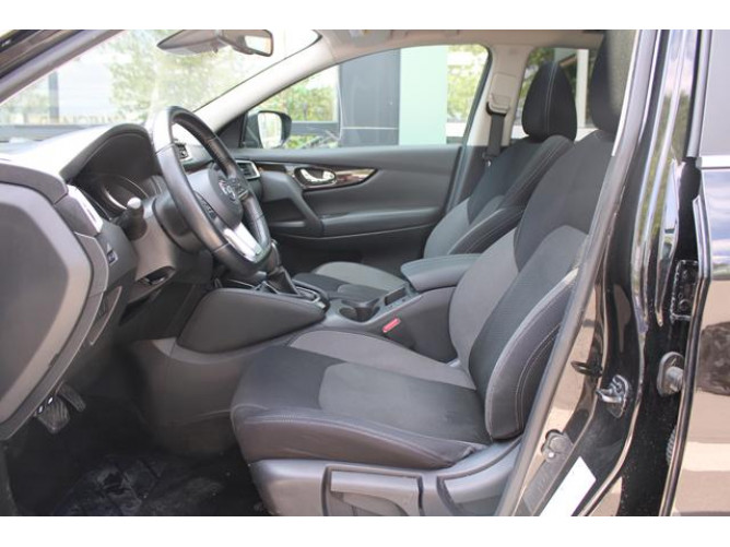 Nissan Qashqai 1.3 tCe DCT 