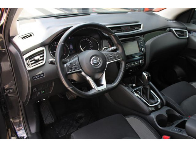 Nissan Qashqai 1.3 tCe DCT 