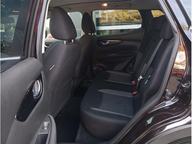 Nissan Qashqai 1.3 tCe EDC 