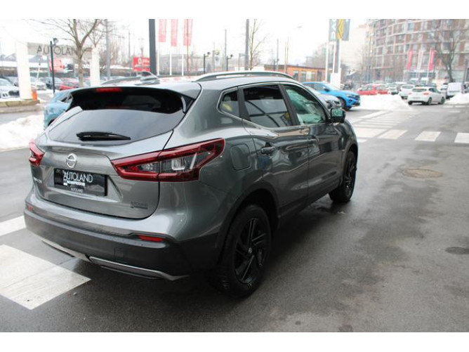 Nissan Qashqai 1.3 tCe TEKNA CVT 