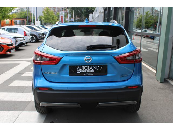 Nissan Qashqai 1.7 dCi 360 DCT 4WD 