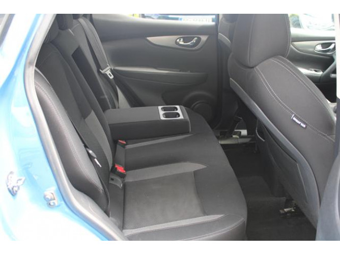 Nissan Qashqai 1.7 dCi 360 DCT 4WD 