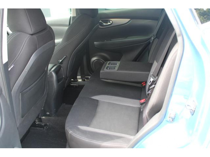 Nissan Qashqai 1.7 dCi 360 DCT 4WD 
