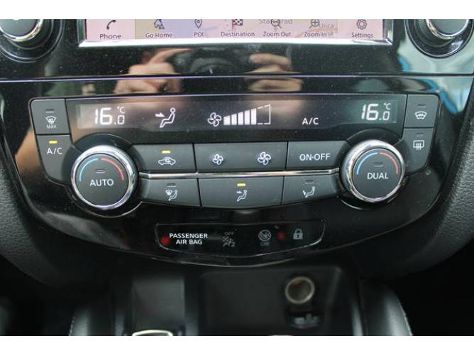 Nissan Qashqai 1.7 dCi 360 DCT 4WD 