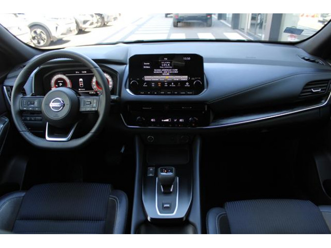 Nissan Qashqai 1.3 tCe TEKNA CVT 
