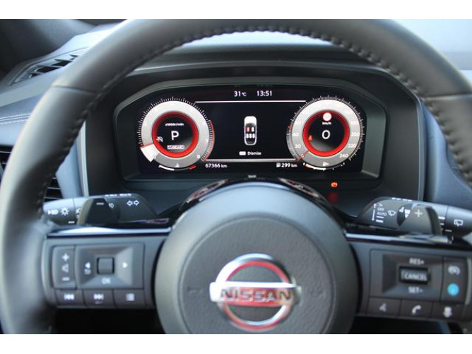 Nissan Qashqai 1.3 tCe TEKNA CVT 