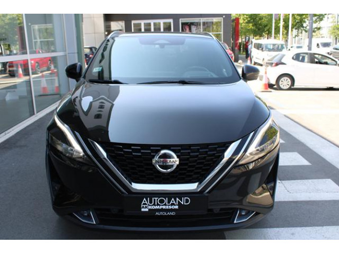 Nissan Qashqai 1.3 158 TEKNA CVT 