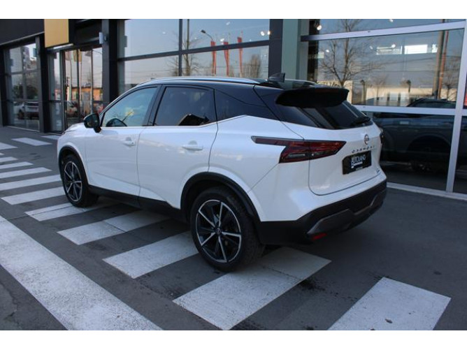 Nissan Qashqai 1.3 tCe HY.EDC TEKNA 