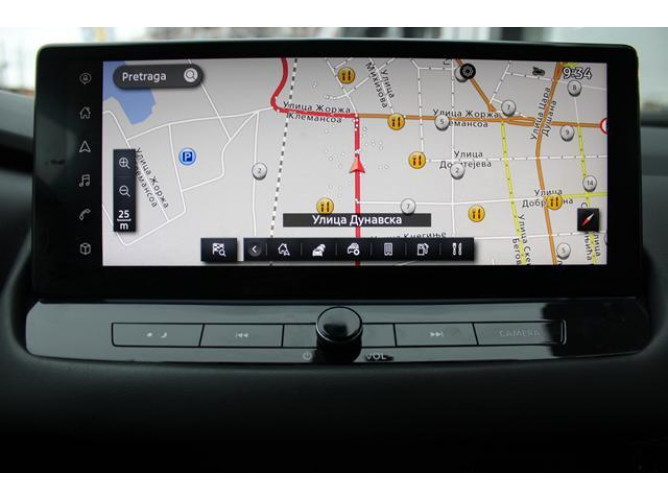 Nissan Qashqai 1.3 tCe HY. EDC 