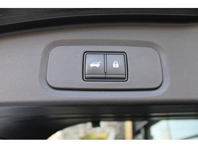 Nissan Qashqai 1.3 tCe TEKNA CVT 