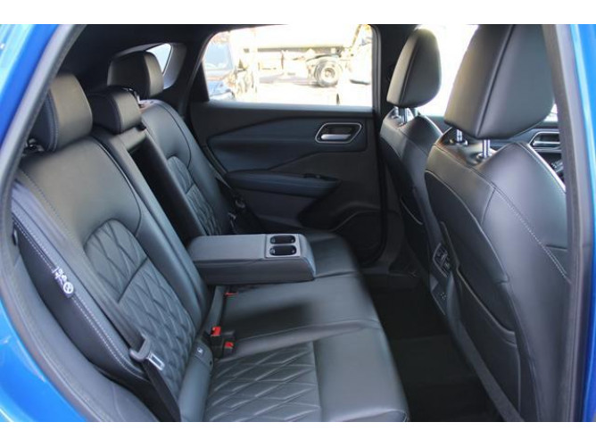 Nissan Qashqai 1.3 tCe TEKNA CVT 