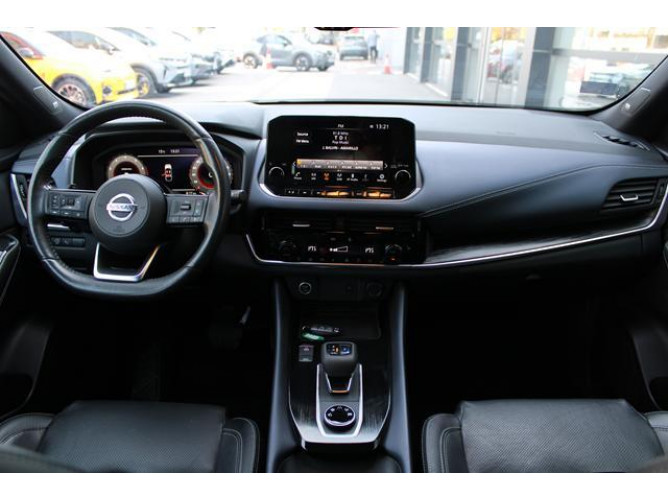 Nissan Qashqai 1.3 tCe TEKNA CVT 