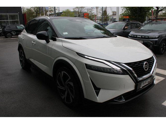 Nissan Qashqai 1.3 tCe EDC 