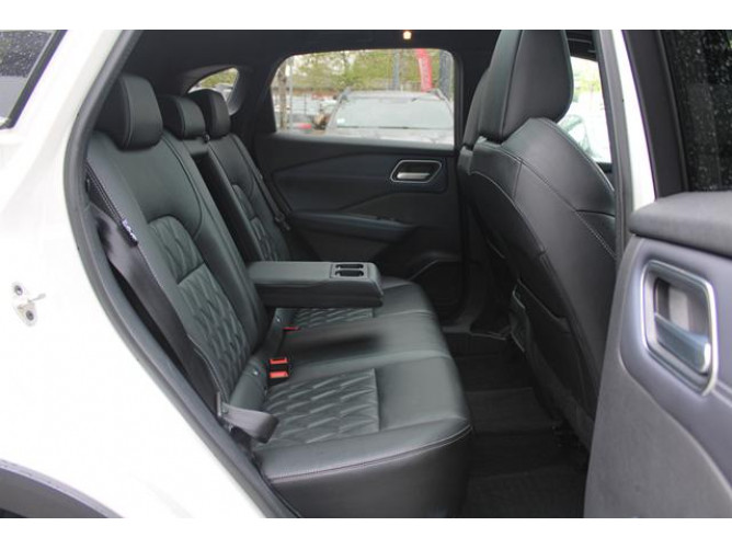 Nissan Qashqai 1.3 tCe EDC 