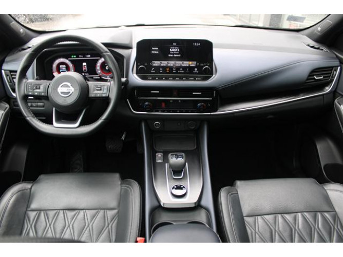 Nissan Qashqai 1.3 tCe EDC 