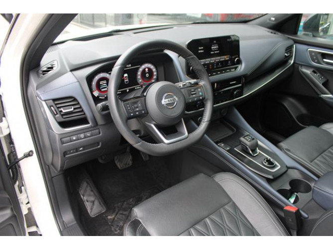 Nissan Qashqai 1.3 tCe EDC 