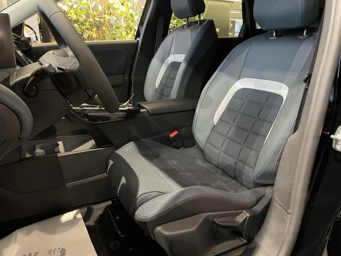 Citroen C5 Aircross PLUS 1.2L HYBRID 136ks eDCT6 