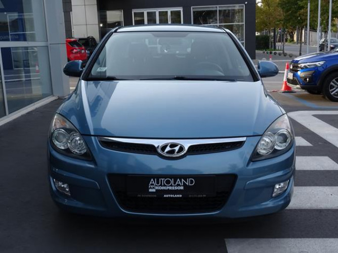 Hyundai i30 1.4i TNG GL 