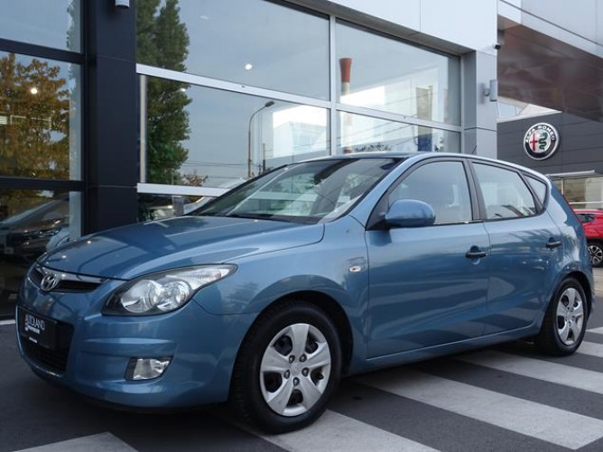 Hyundai i30 1.4i TNG GL 