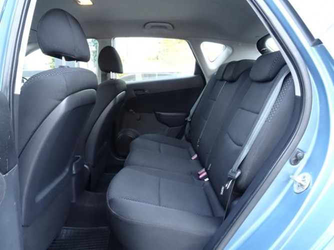 Hyundai i30 1.4i TNG GL 
