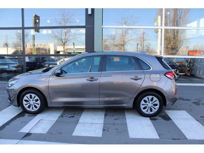 Hyundai i30 1.5 T-GDI 