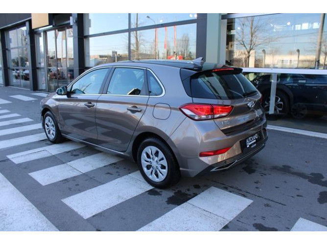 Hyundai i30 1.5 T-GDI 