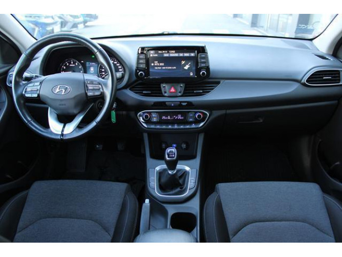 Hyundai i30 1.5 T-GDI 