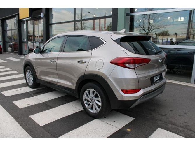 Hyundai Tucson 2.0 CRDI 4WD AUT 