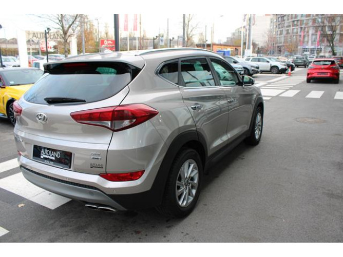 Hyundai Tucson 2.0 CRDI 4WD AUT 