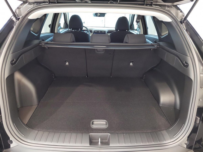 HYUNDAI TUCSON 1.6 T-GDI PREMIUM 